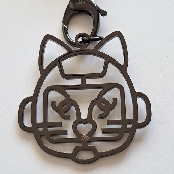 Chanel Cat Pendant Necklace with Crystals - Picture 13 of 15